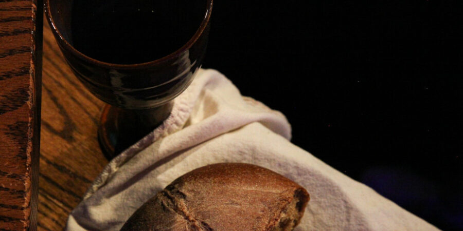 L'Eucharisite, pain de vie pour la vie du monde
